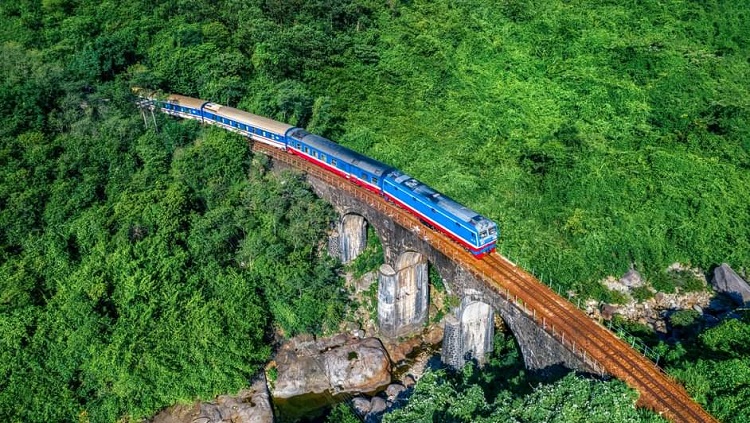 Vé Tàu Hà Nội Đi Huế - Vé Tàu Đường Sắt (DSVN)